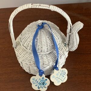 White Wicker Teapot Basket with Blue Accents
